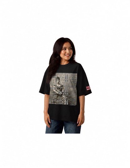 Queen Unisex organic oversized high neck t-shirt