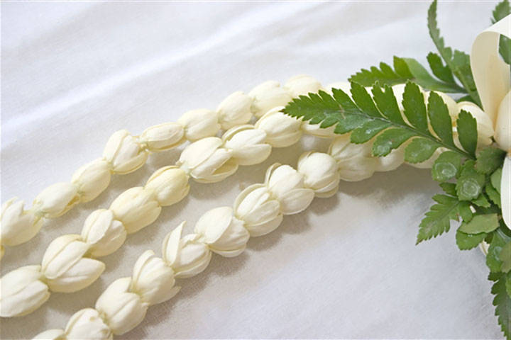 Hanging Car Fragrance - Pikake